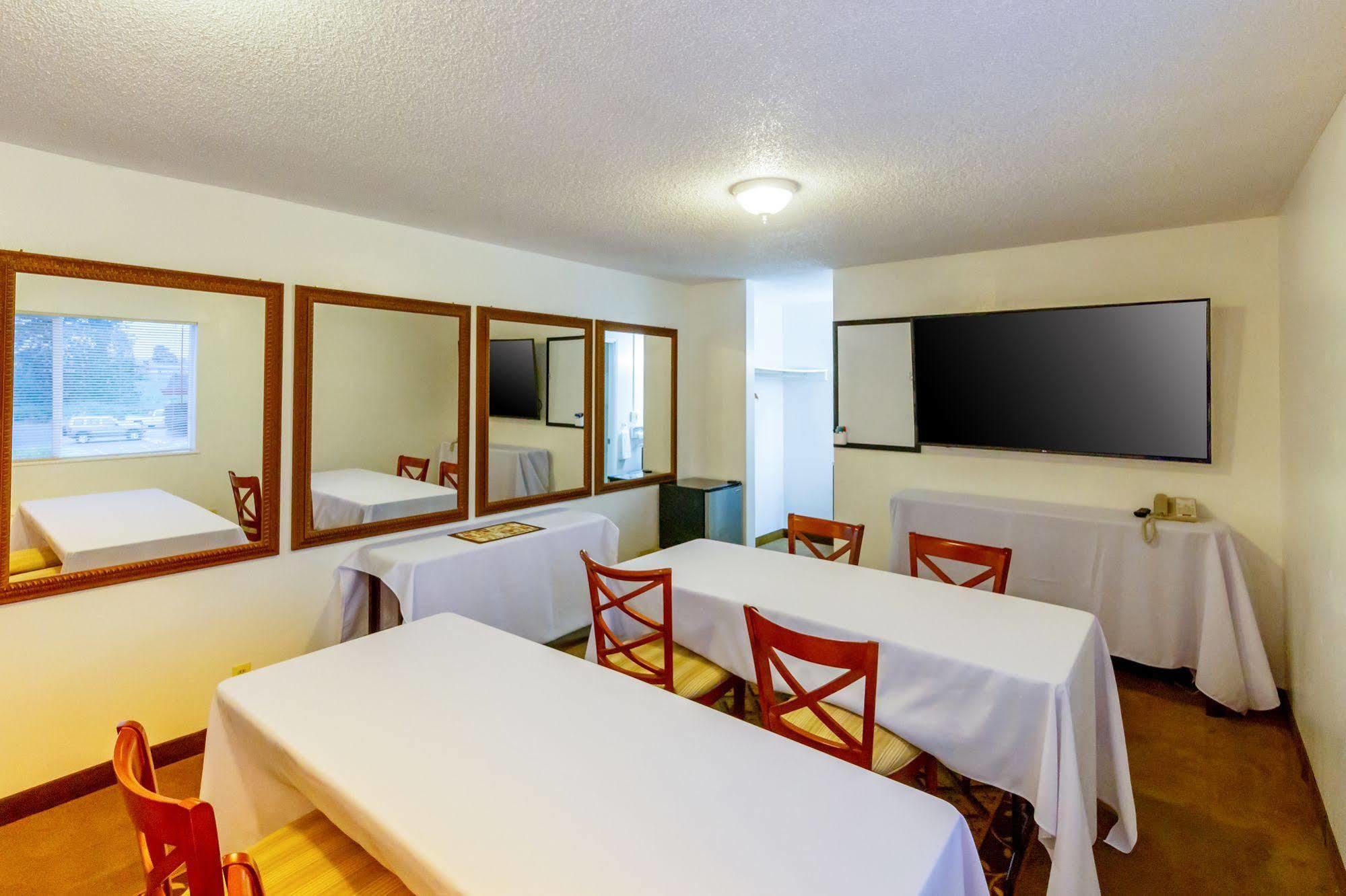 Oyo Hotel Chehalis I-5 South Luaran gambar